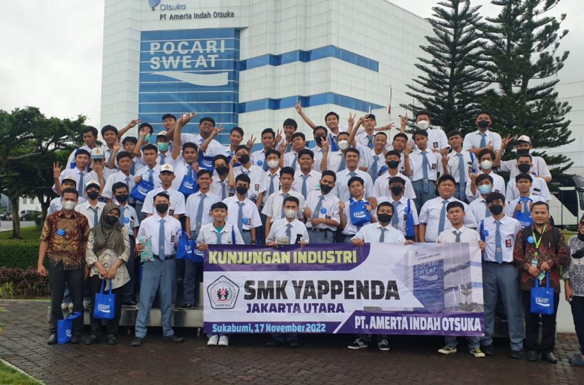  250 Peserta Didik SMK Yappenda Gelar Kunjungan ke Industri
