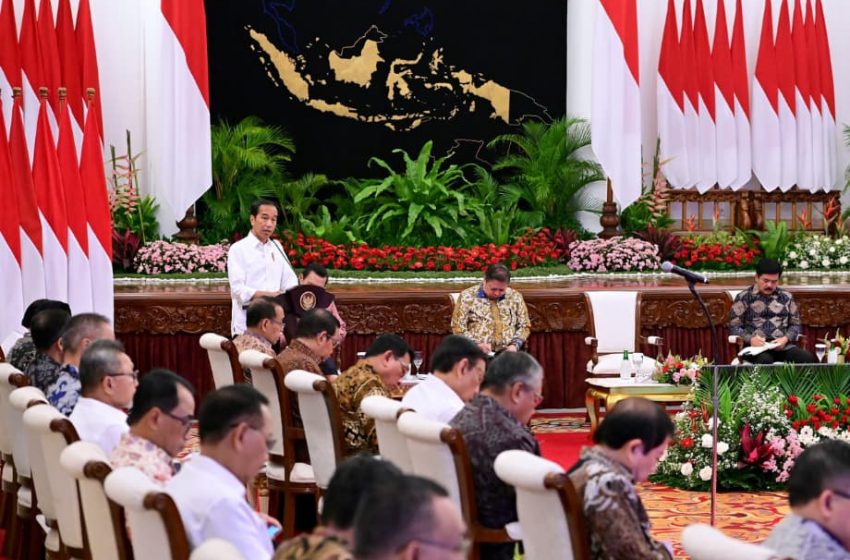  Sidang Kabinet, Presiden Jokowi Tekankan Kesiapan Ramadan